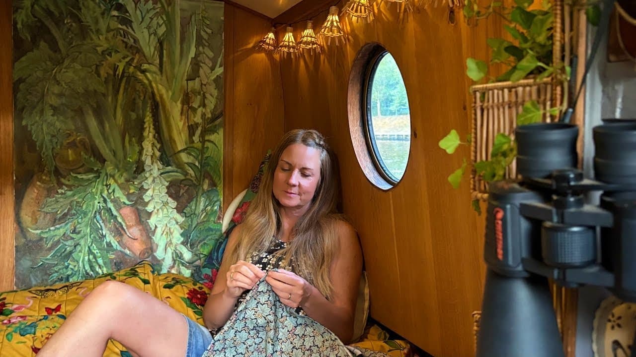 Softly Cocooned Within a Mythical Northern City On Our Narrowboat Home #247