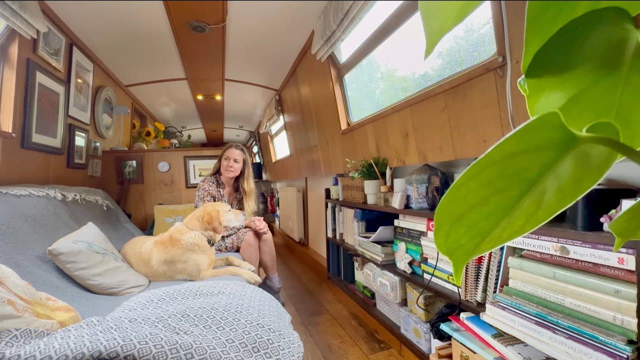 A Year in the Wild North, Living Off Grid on Our Narrowboat Home #267