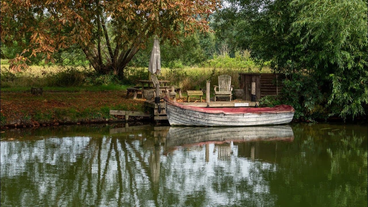 Travelling from Abingdon to Reading on the River Thames on Narrowboat Bertie in the summer of 2025