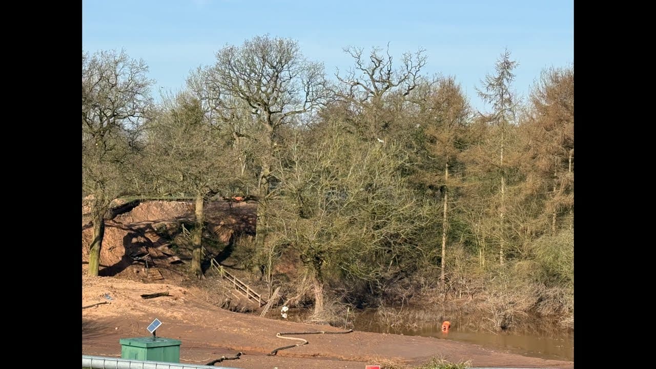 Live at Whitchurch breach 18/3/26