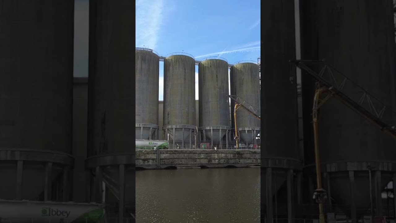 Tiny Narrowboat on a very big Canal