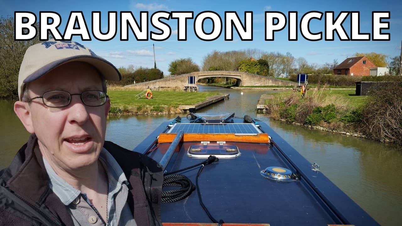 395. Blimey! I actually went for a cruise on my tiny narrowboat!