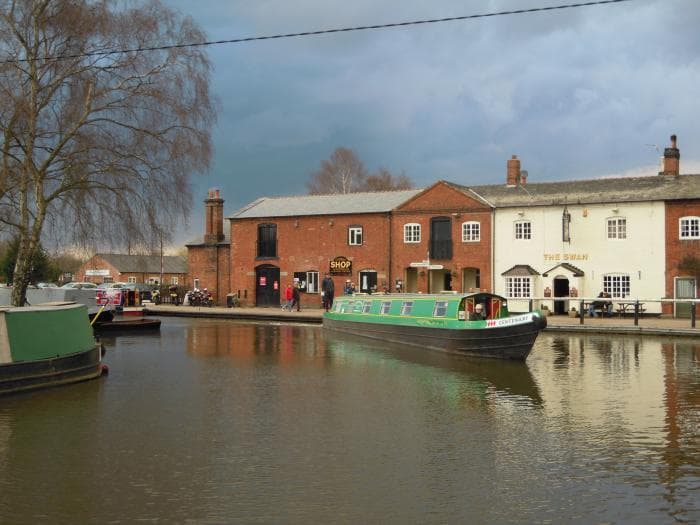 This is not just a Stratford Canal community boat...