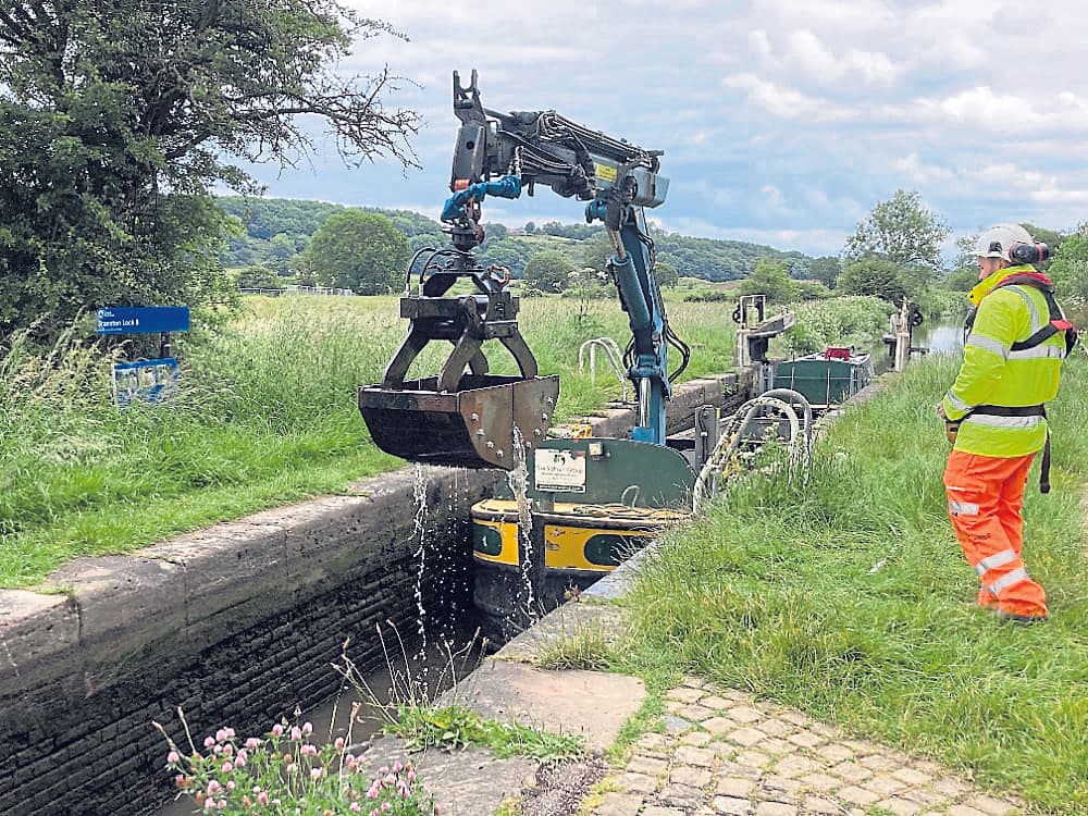 £140K DREDGING: 1200 Tonnes of silt removed