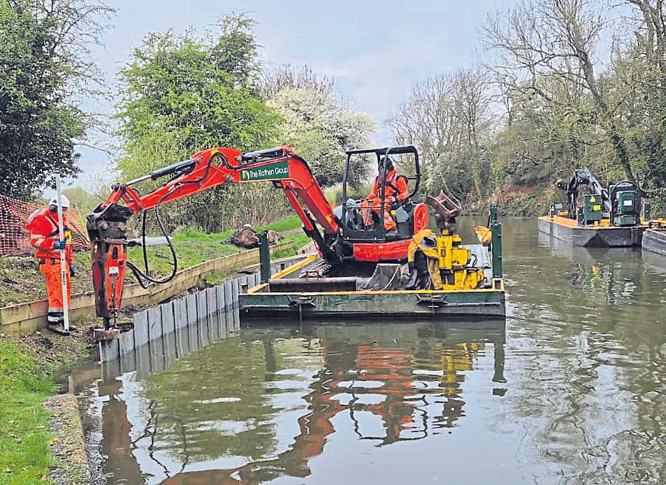 VITAL WORK stops canal and river merging