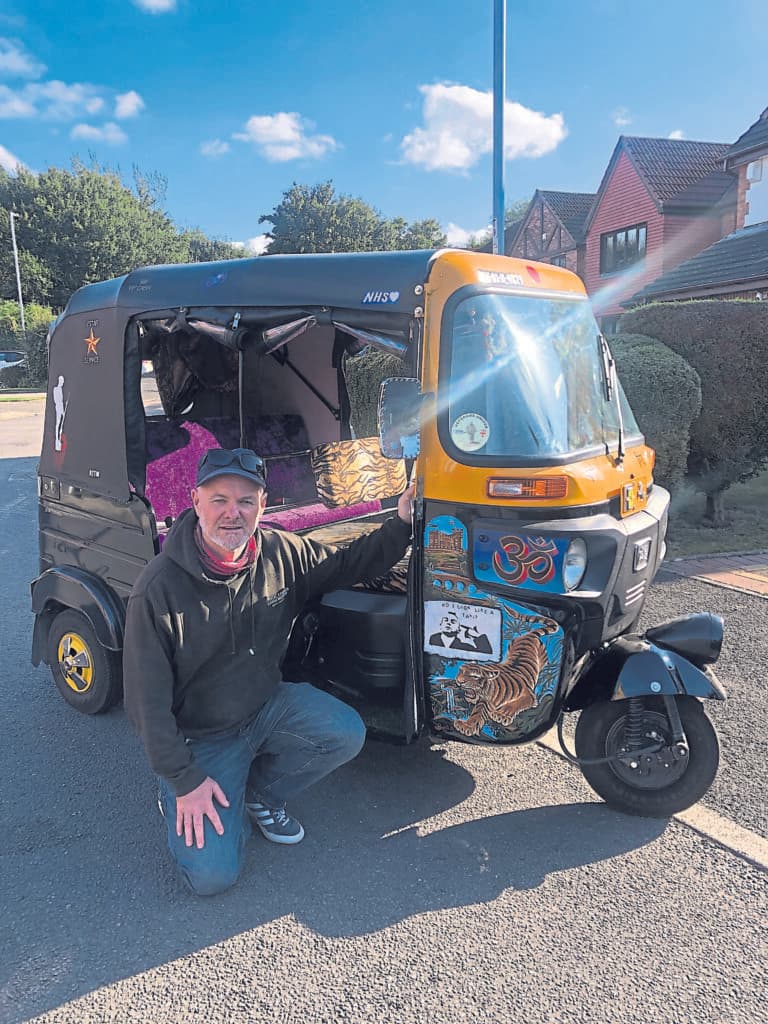 CANAL BOAT ARTIST transforms Tuk-Tuk