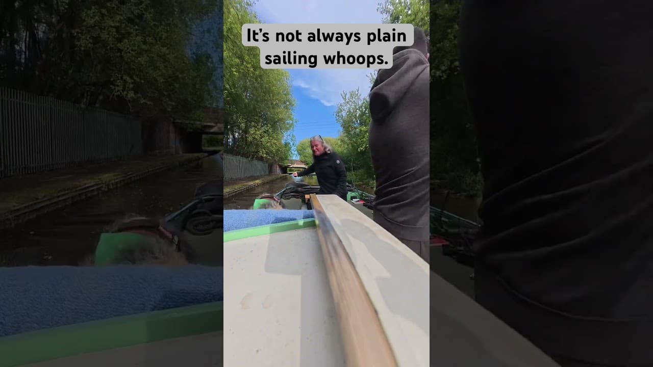 When you take your eyes off for a second whoops. #narrowboatlife