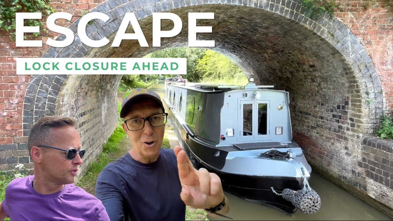 Broken Canal Lock Gate About to Close - Narrowboat Life Continues
