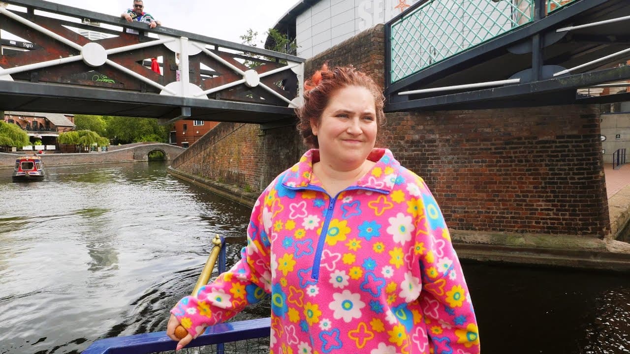 Back to narrowboat life on our own - 333
