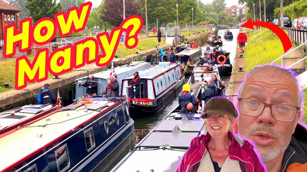 How Many Narrowboats in One Lock?? WOW! What an End to an Awesome Day on the Thames! Vlog No 279