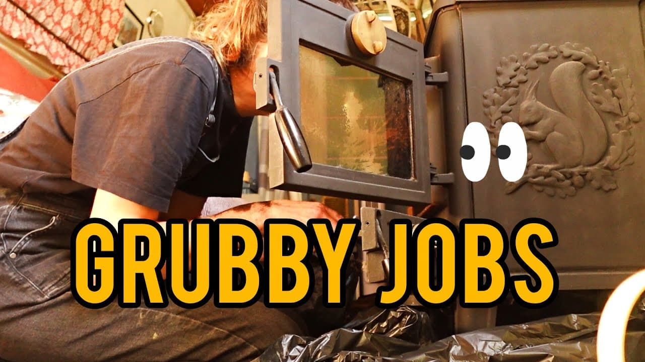 It's a dark and grubby job | Fulltime Narrowboat life #boatlife #narrowboat #canal