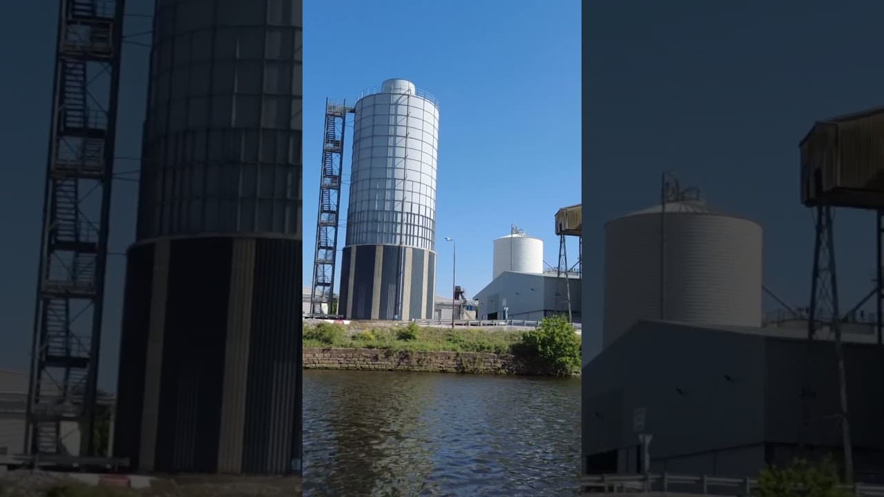 Narrowboating with the Big Ships