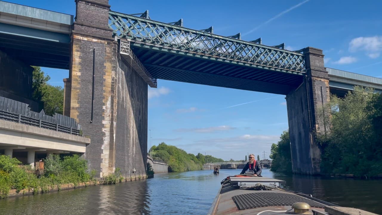 E36 || Taking our little Narrowboat onto a Huge Ship Canal