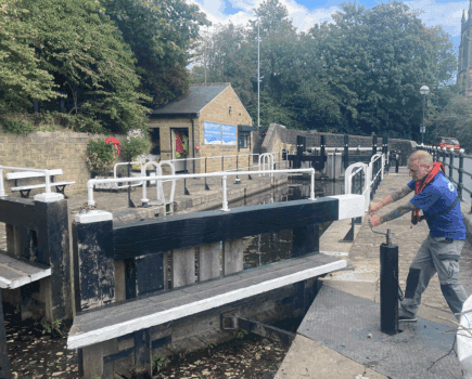 Canal charity appeals for volunteers to operate UK’s deepest lock and to help conserve water along the Rochdale Canal in Yorkshire