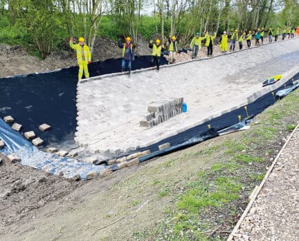Canal restoration brings boost for local economy
