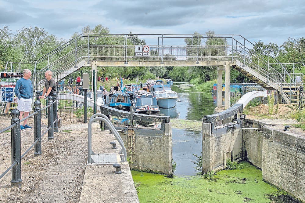 COSTING TOURISM THOUSANDS! Rotting waterway infrastructure