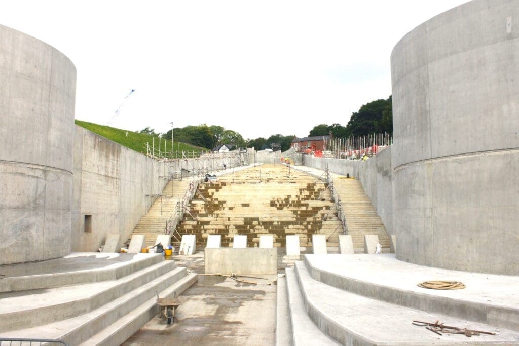 DAM OVERFLOW spillway due to be finished by Christmas