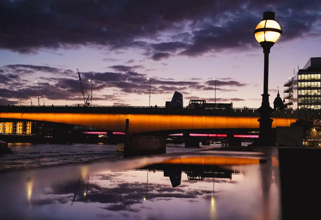 NEW VIDEO CATEGORY shines light on the Thames as Thames Lens celebrates 20th year