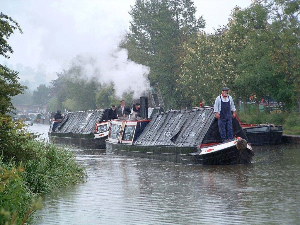 Back to Braunston: Pete Waterman to open 2026 rally