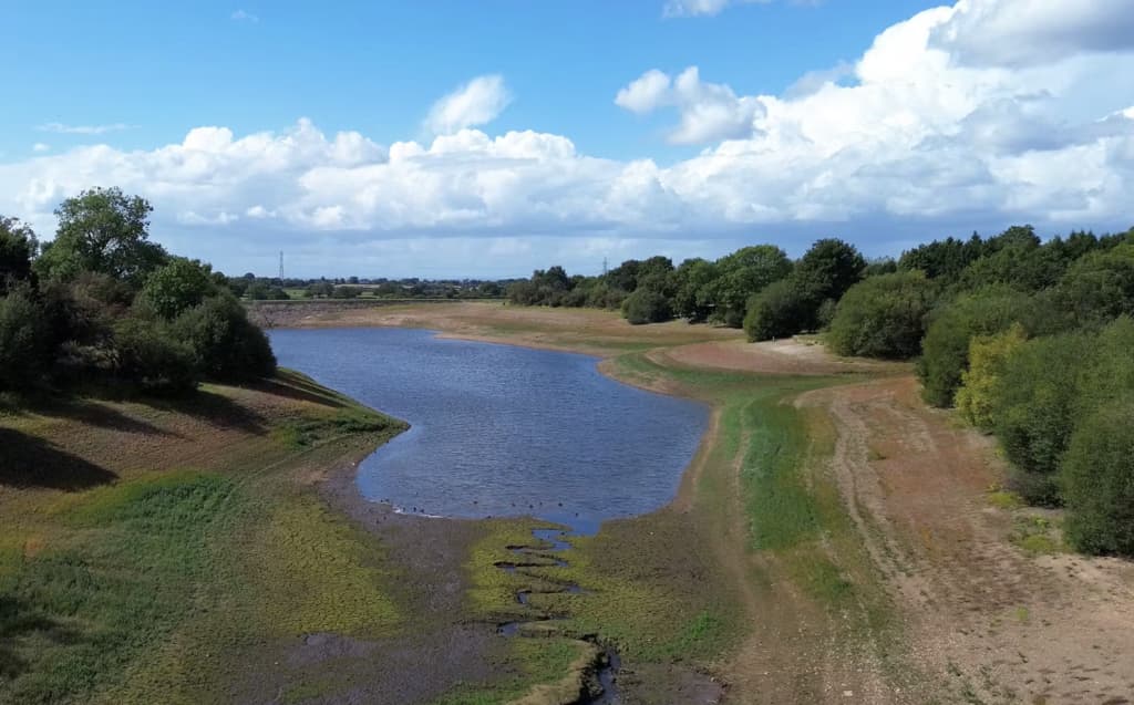 Canal & River Trust temporarily suspends 14-day movement to help conserve water during drought